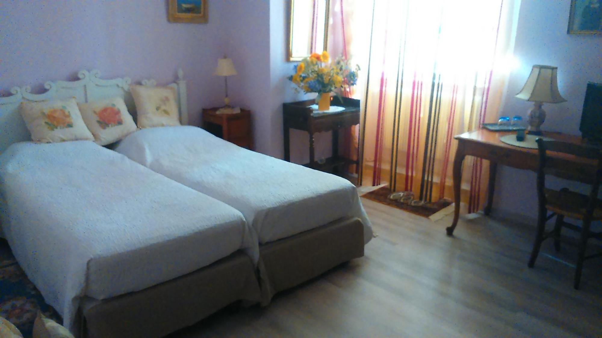 Chambres D'Hotes Saint Roch Tournecoupe 部屋 写真
